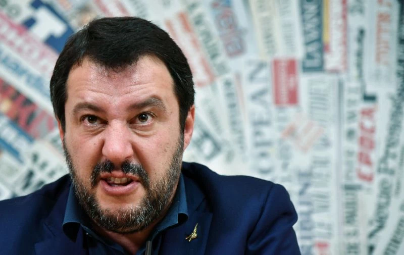 Σχέδιο τρομοκρατίας κατά του Μ.Σαλβίνι στην Ιταλία – Έκρηξη αυτοσχέδιου μηχανισμού στα γραφεία της Λέγκα λίγο πριν την επίσκεψή του